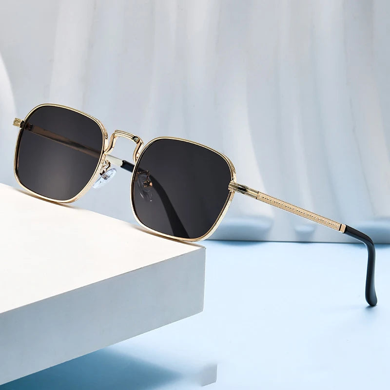 New Square Oval Metal Sunglasses Vintage Retro Men Sunscreen Sunglasses Women Resistant Eyewear Luxury Designer Uv400 ﻿