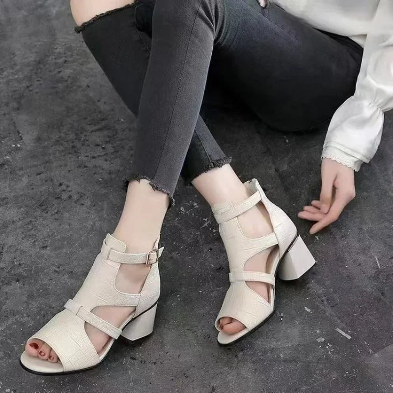 Women's Soft Leather Casual Roman Sandals Ladies Summer New Soft Sole Platform Wedge Sandals Fashion Hollow Designer Sandals