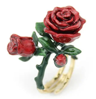 New jewelry, exquisite decoration, fashionable butterfly pattern women's ring