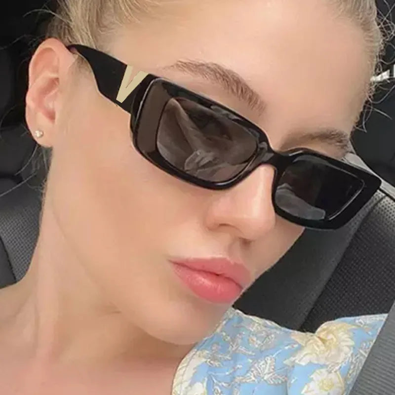 Retro Rectangle Sunglasses Women UV400 Brand Designer Vintage Small Frame Sun Glasses Ladies Classic Black Square Oculos De Sol