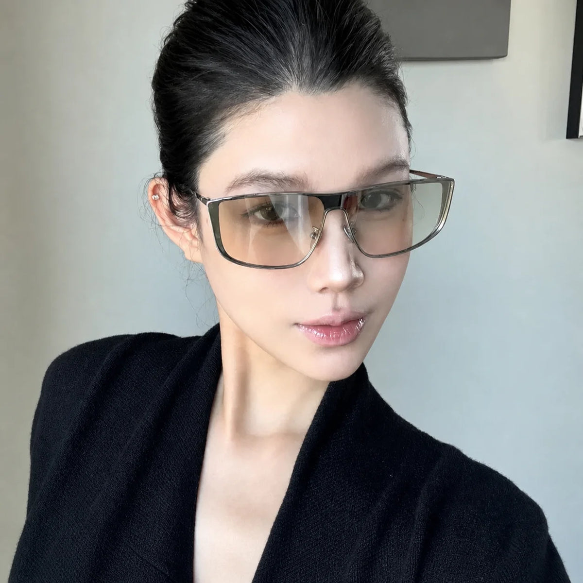 Big Frame Sunglasses Men Women One Piece Top Metal Frame Sun Glasses Fashion Streetwear Luxury Shades Driving Eyewear Anti Glare